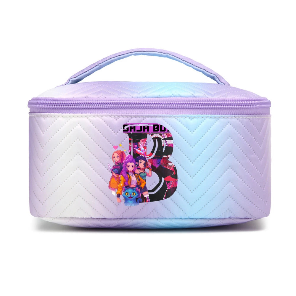 Trousse de Voyage Huntrix – Lettre Personnalisée A à Z 2 Trousse de Voyage Huntrix – Lettre B